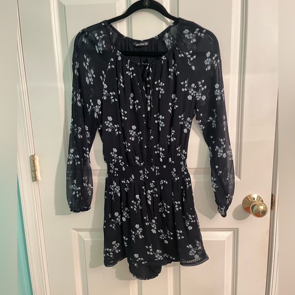 Abercrombie & Fitch Blue Floral Longsleeve Romper